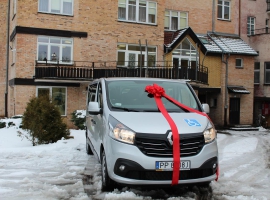 Nowe samochody dla DPS-ów i Warsztatów Terapii Zajęciowej 